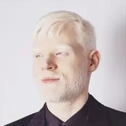 Portrait of Damon Blais, operator of Albino Geek Services Ltd.